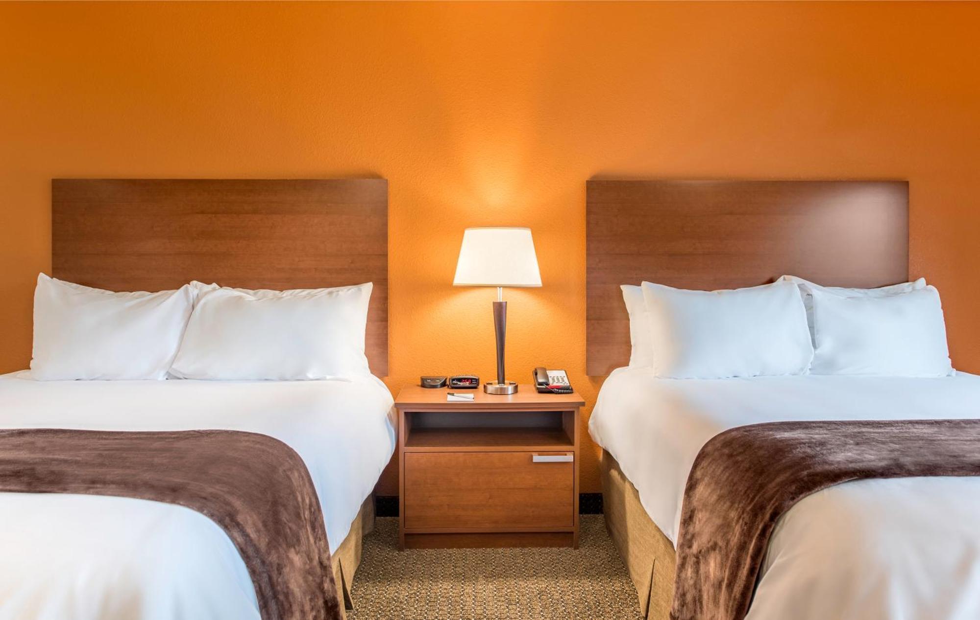 My Place Hotel-Brookings, Sd Экстерьер фото
