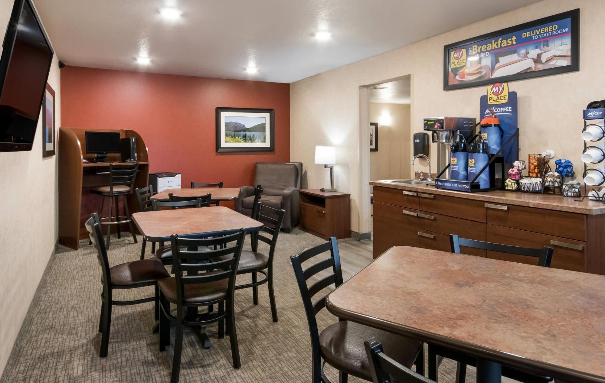 My Place Hotel-Brookings, Sd Экстерьер фото