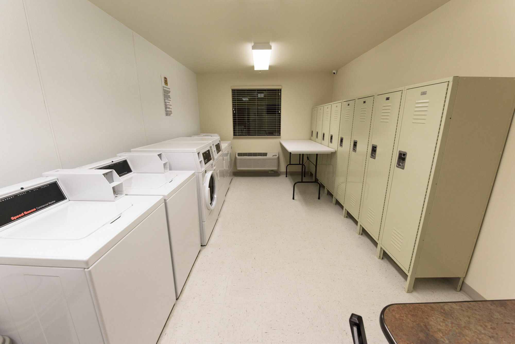 My Place Hotel-Brookings, Sd Экстерьер фото